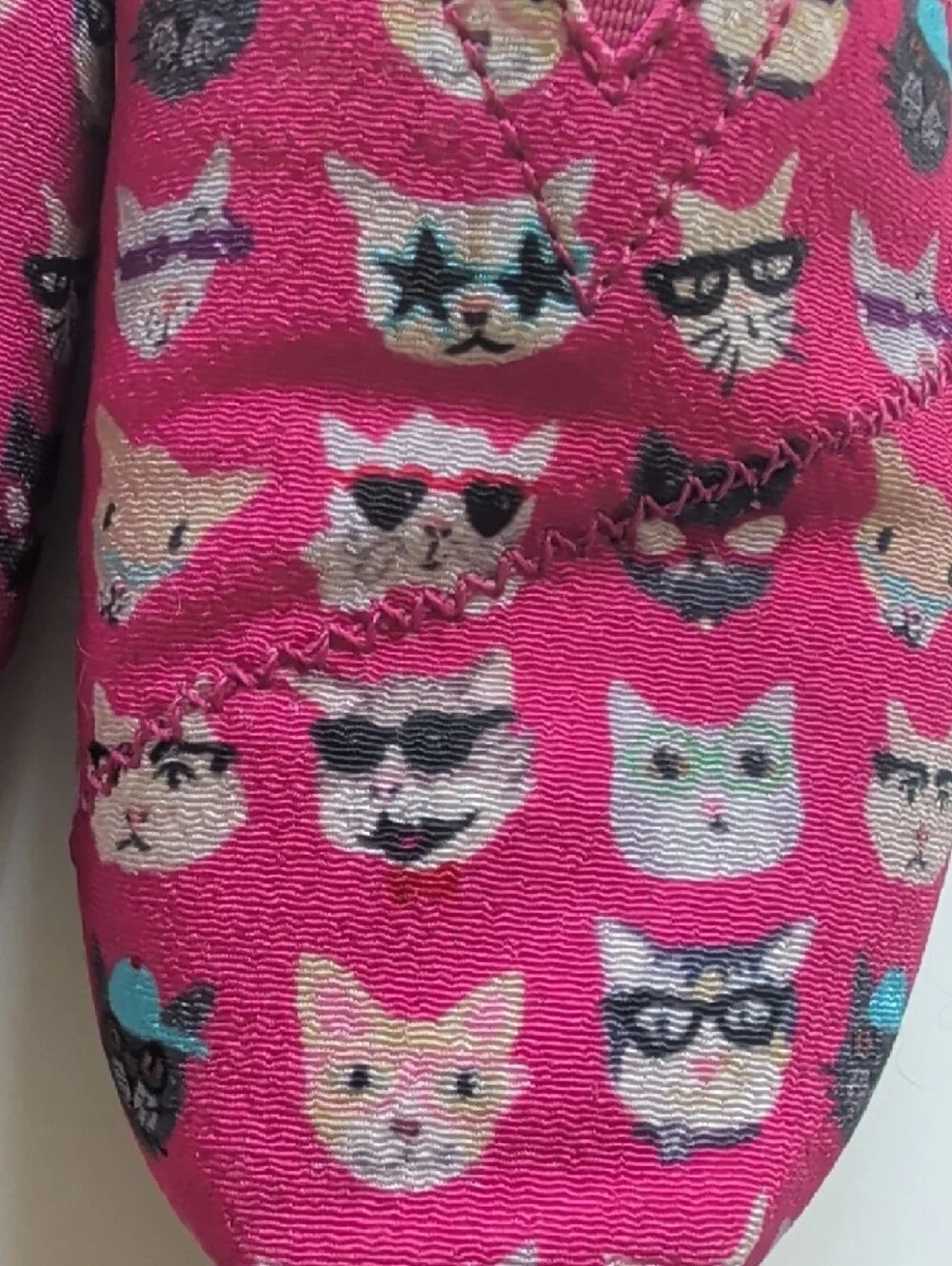 Skechers Bobs Bright Pink Cat Print Slip-Ons - Picture 2 of 7